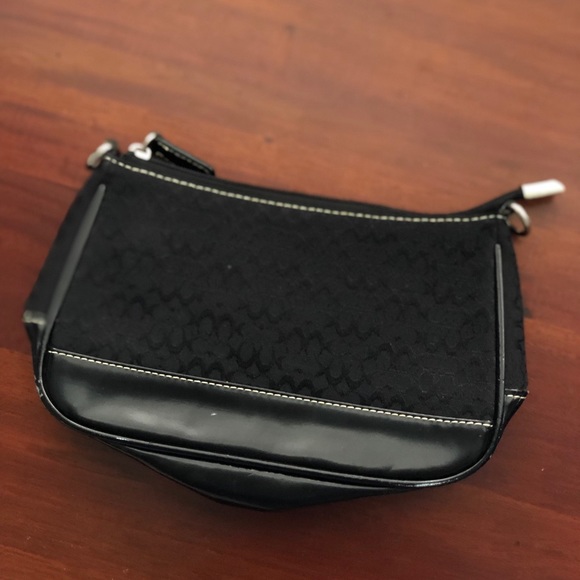 Authentic Coach Handbag - Picture 2 of 4